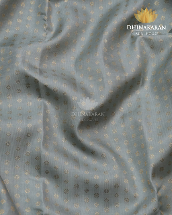 Lakshadeepam Kanjivaram-sv680