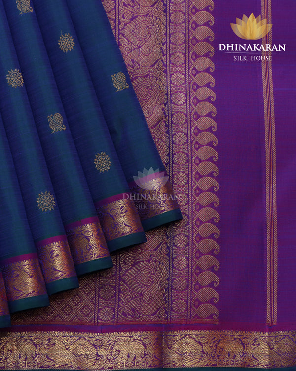 Mayilkazuthu Kanjivaram-sar2388