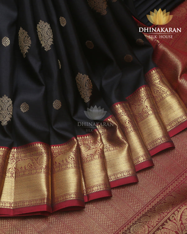 Black & Maroon Kanjivaram-sau821