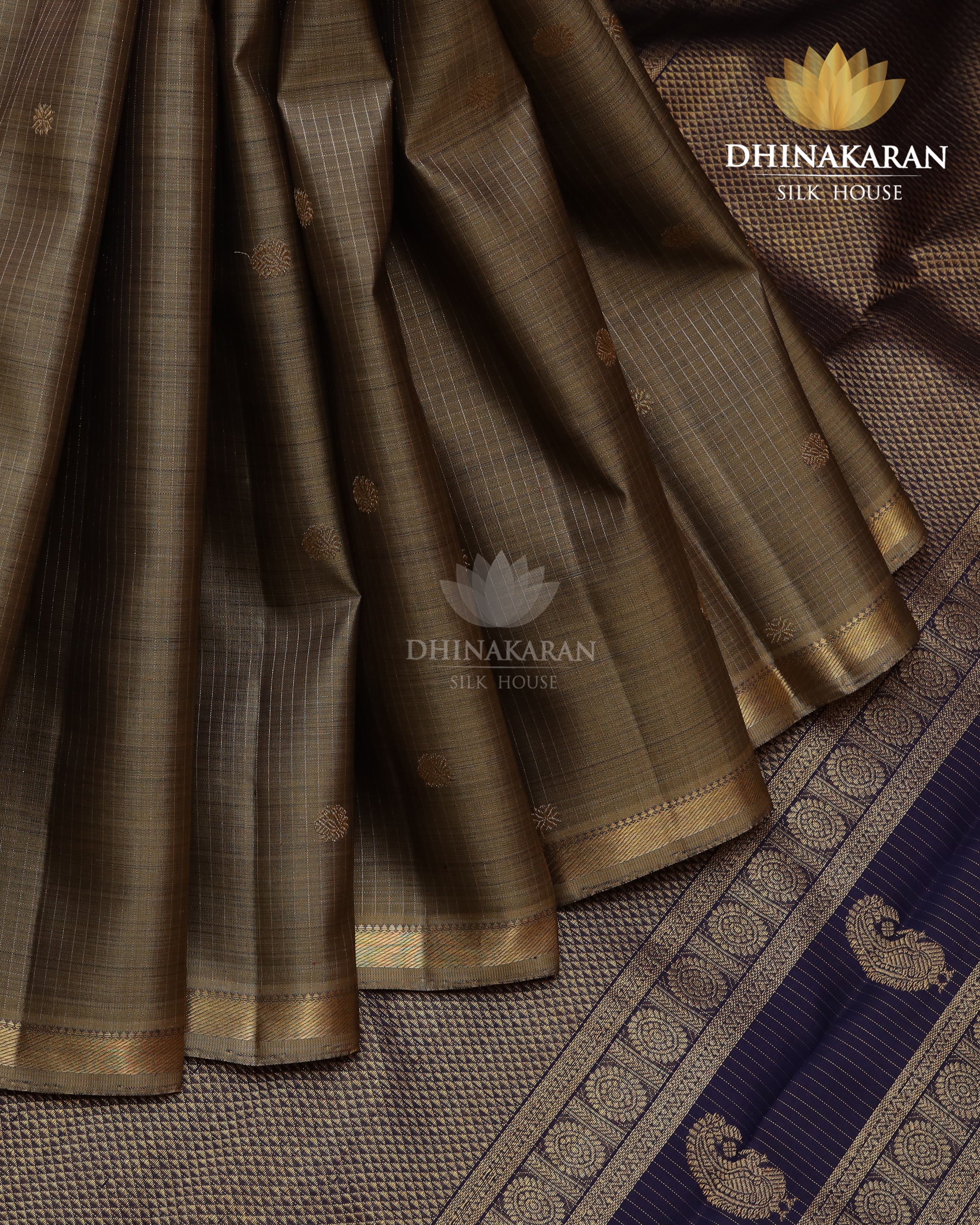 Abirami Kanjivaram-sau2708