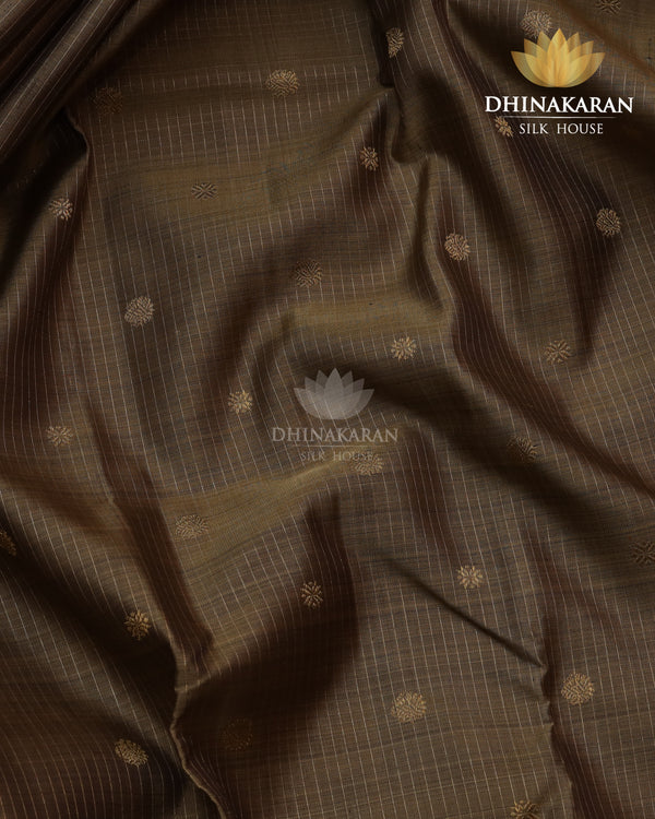 Abirami Kanjivaram-sau2708