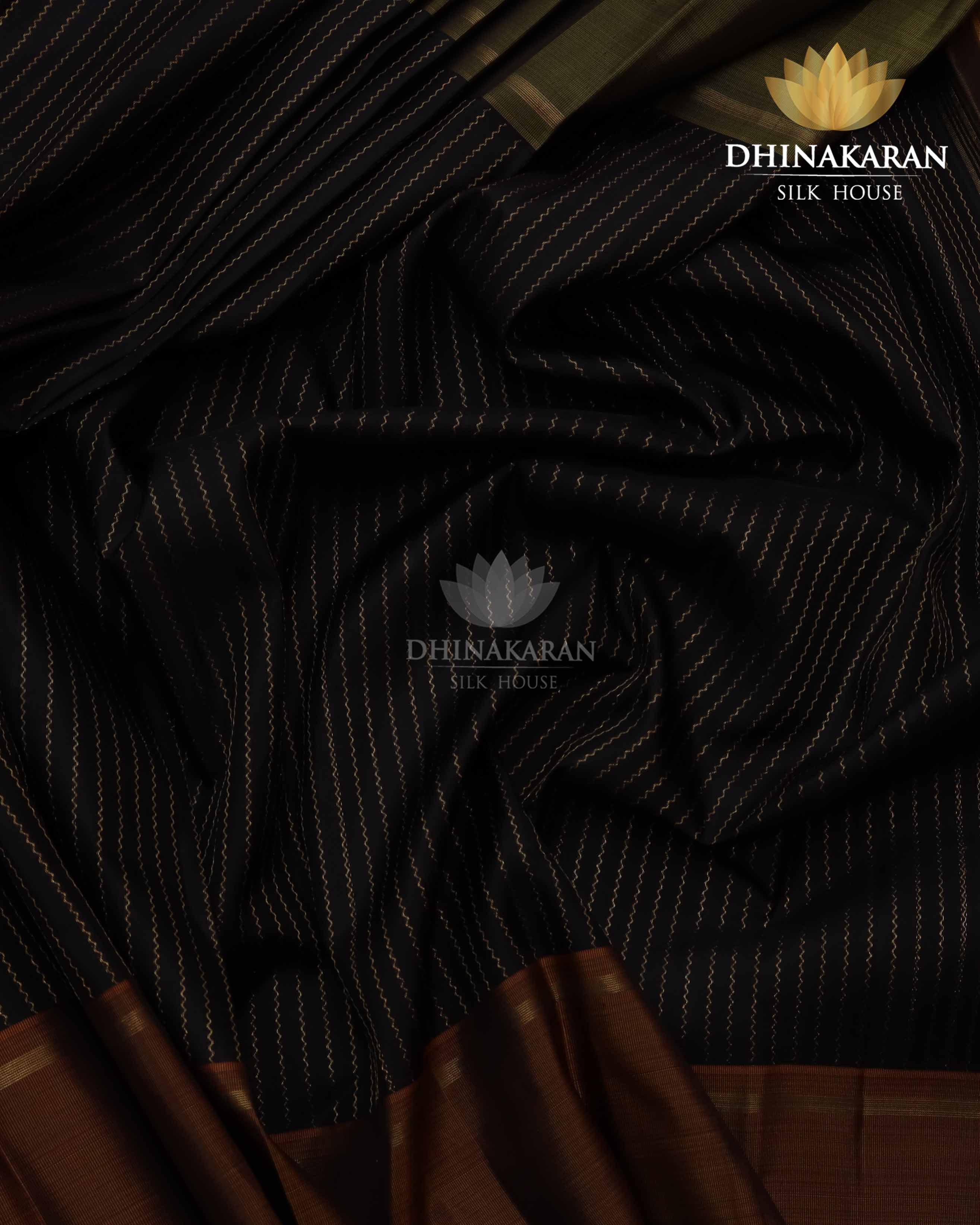 Mubbagam Kanjivaram-sar2240