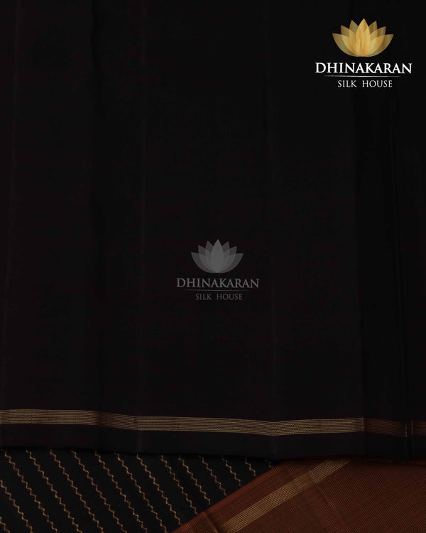 Mubbagam Kanjivaram-sar2240