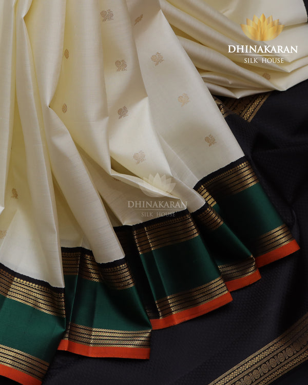 Off white Kanjivaram-sau2500