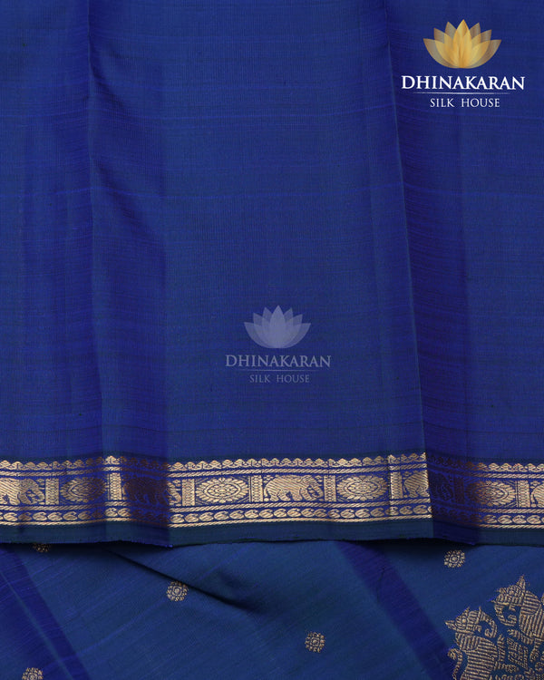 Mayilkazuthu Kanjivaram-sar3084