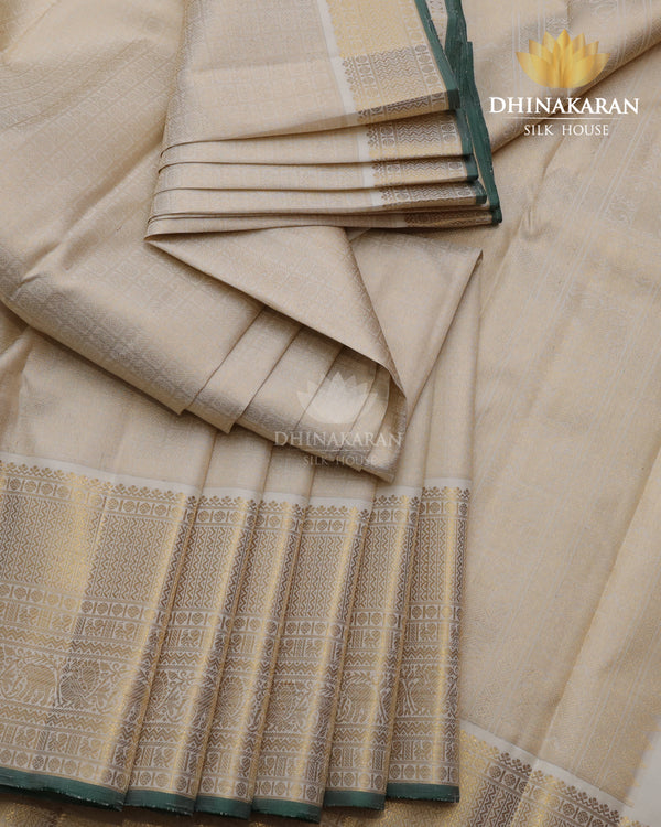 Ivory Brocade Kanjivaram-sv502